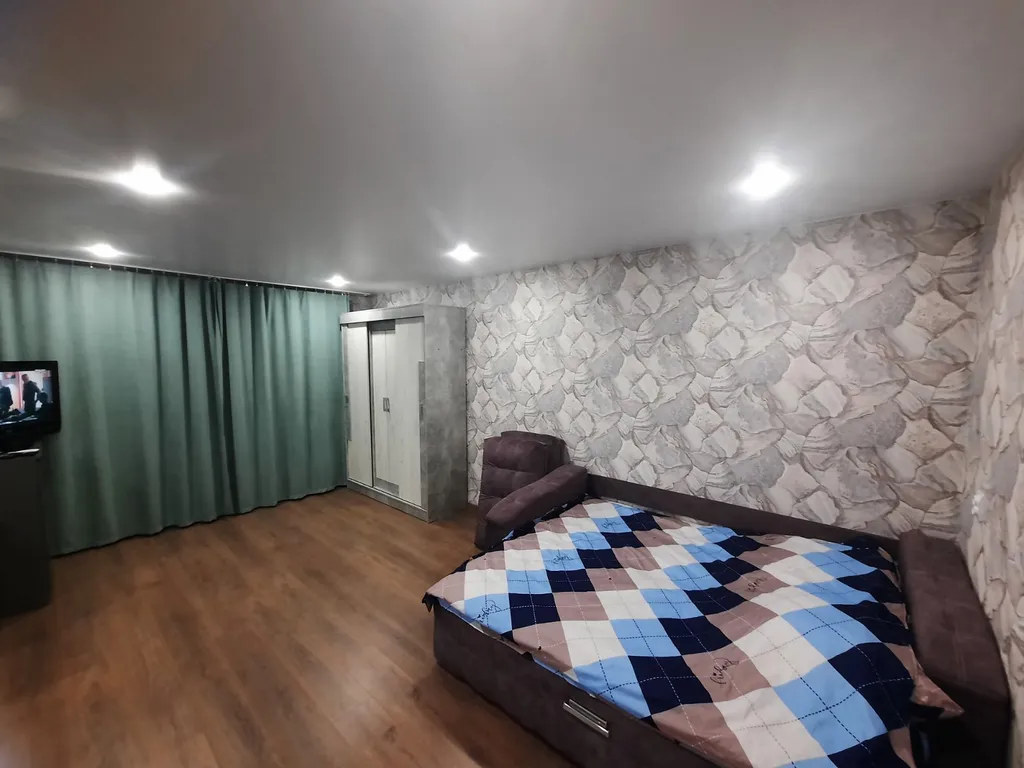 Квартира Комфортабельная студия — аренда посуточно в Саратов