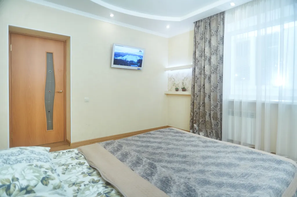 Двухкомнатная квартира с изолированными комнатами в центре города