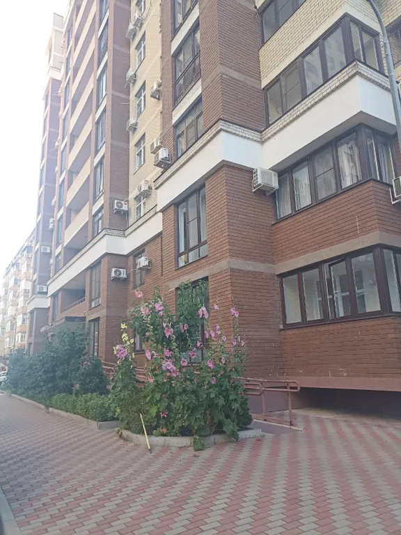 Отличная квартира с видом на море