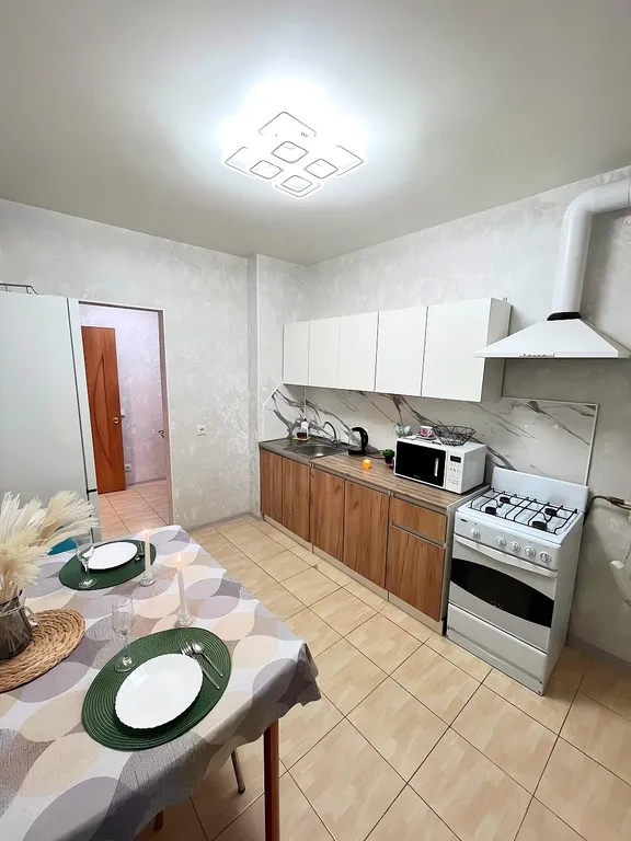 Квартира на Бакинской рядом с ТЦ Алимпик