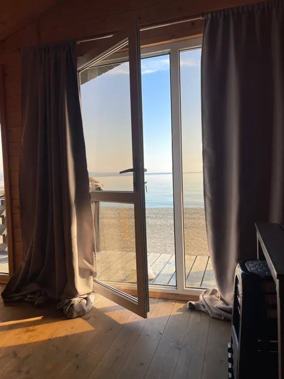 Коттедж Коттеджи у моря — Сухум