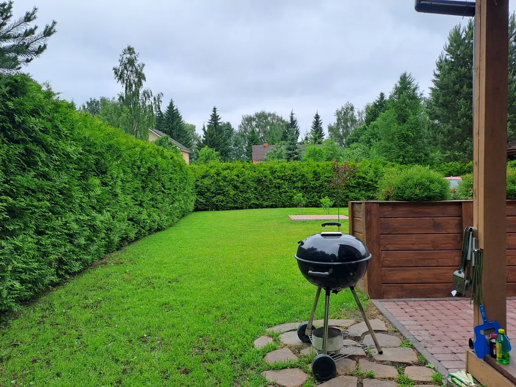 Коттедж у реки в центре Звенигорода