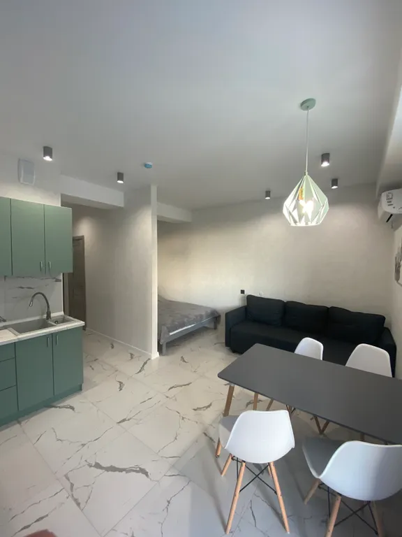 Апартаменты у моря с собственным бассейном