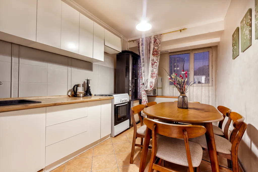 Уютная трёхкомнатная в отличном районе