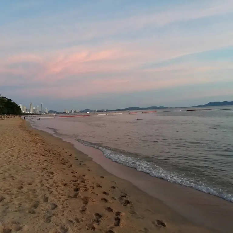 Апартаменты с 1 спальней и гостиной фронтальный вид на море