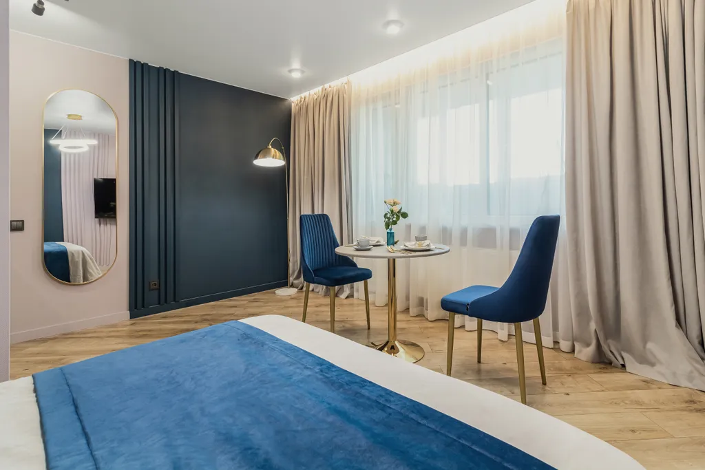 Студия с дизайнерским ремонтом и видом на город