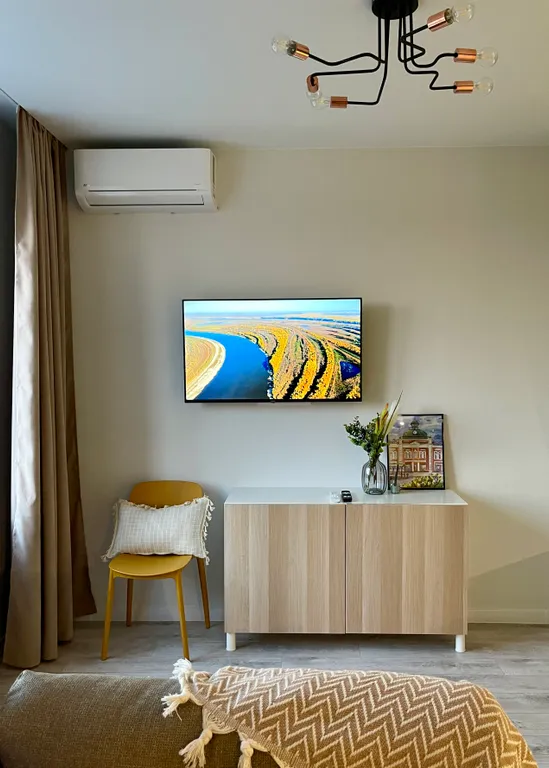 Квартира Уютная студия с видом на метромост — Омск