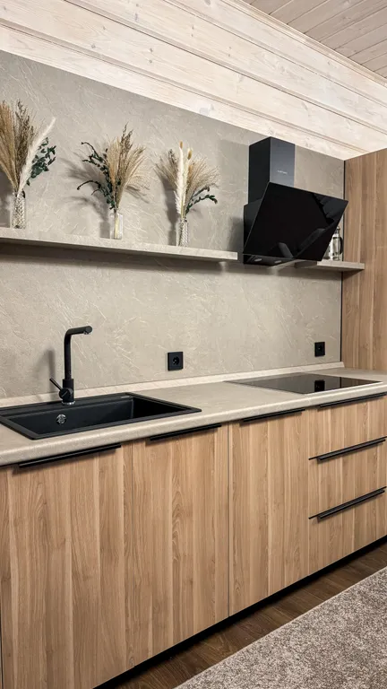 Двухэтажный коттедж в сосновом бору