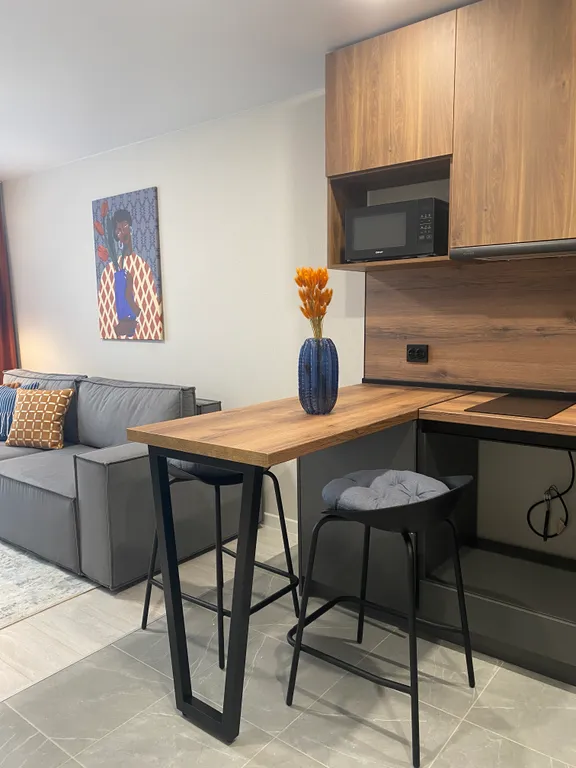 Квартира Уютная студия с новым ремонтом в современном ЖК Тимирязев — аренда посуточно в Киров