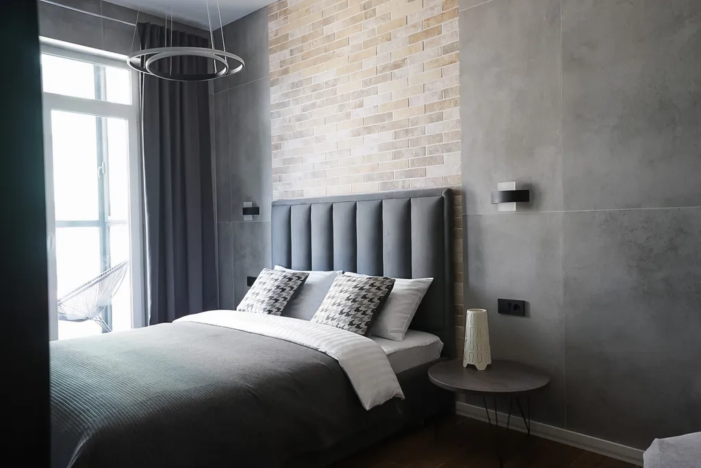 Просторная лофт-евродвушка Городской Лофт c балконом на набережной