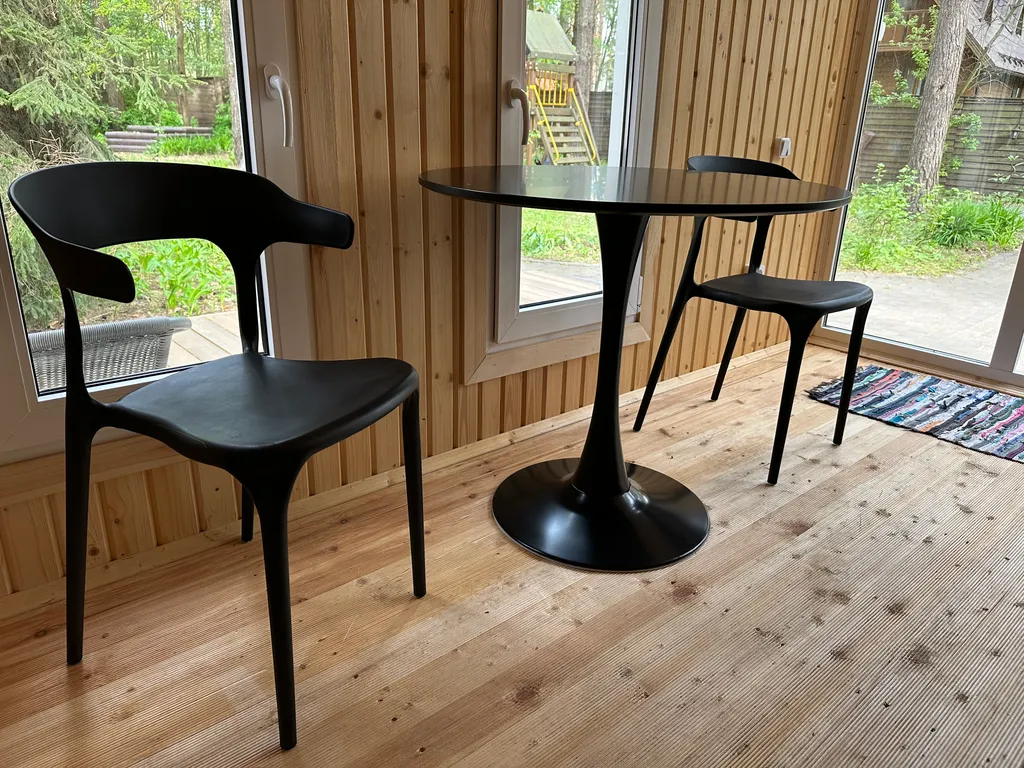 Загородный дом в соснах недалеко от Москвы