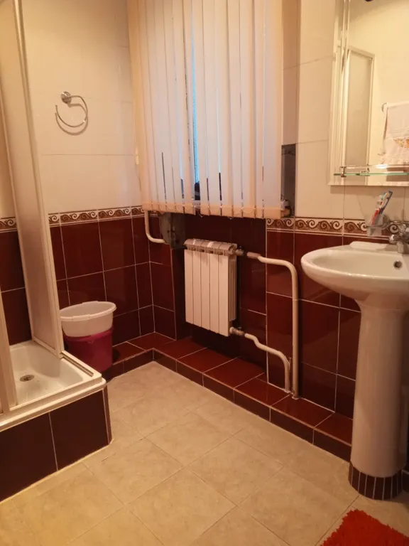 Отдельный большой дом в курортной зоне, с беседкой и мангалом.