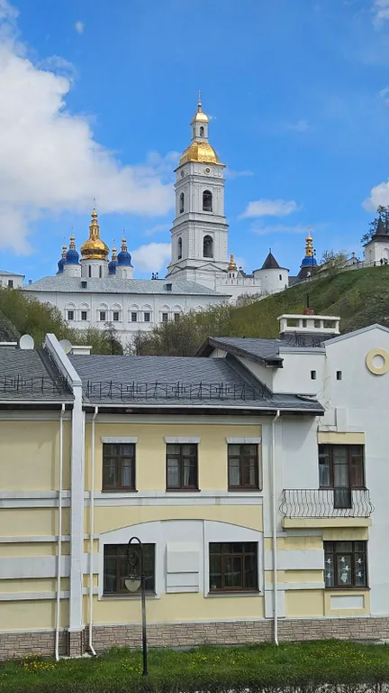 Уютная квартира с видом на Тобольский Кремль — аренда посуточно в Тобольск