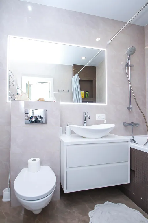 Квартира с современным ремонтом и удобной мебелью