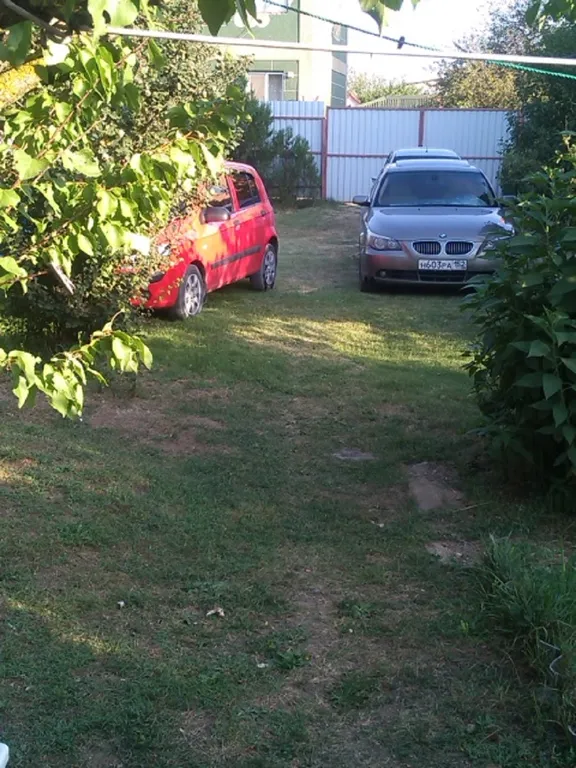 Большой дом-дача с двором, бассейном, беседкой, мангалом