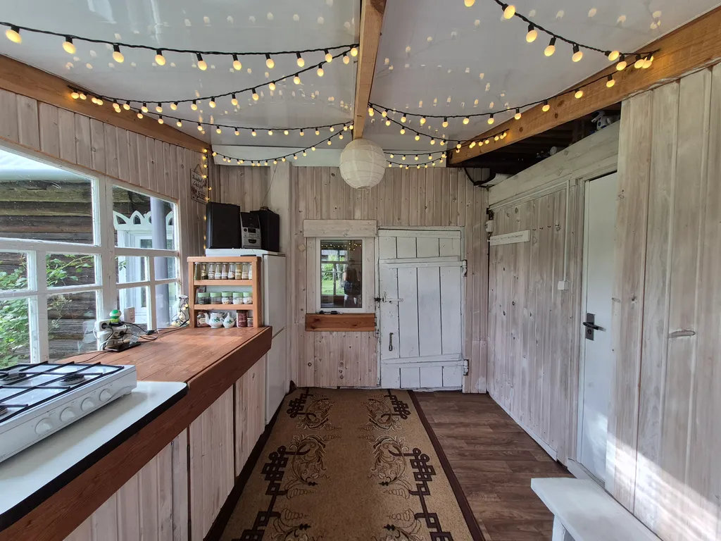 Деревенский дом, как в детстве, у реки Березена