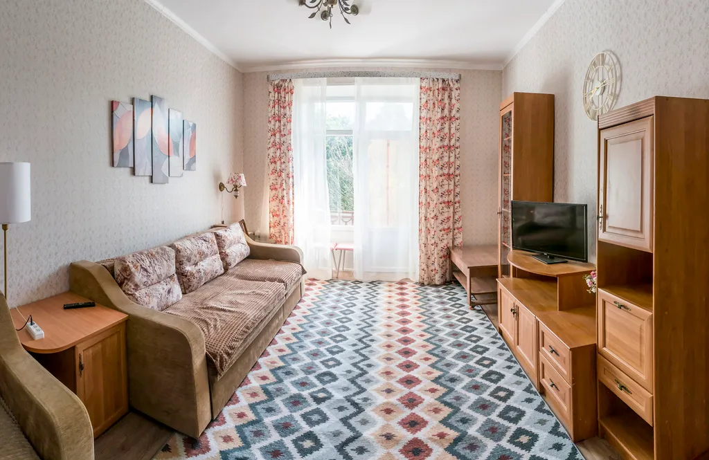 Уютная светлая квартира рядом с парком — аренда посуточно в Рязань