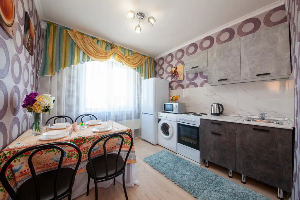 Квартира Двухкомнатная квартира в новом центре города — Красноярск