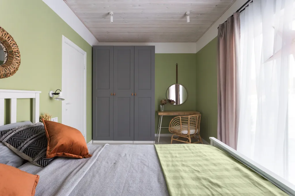 Скандинавский дом с террасой и панорамным видом на водохранилище