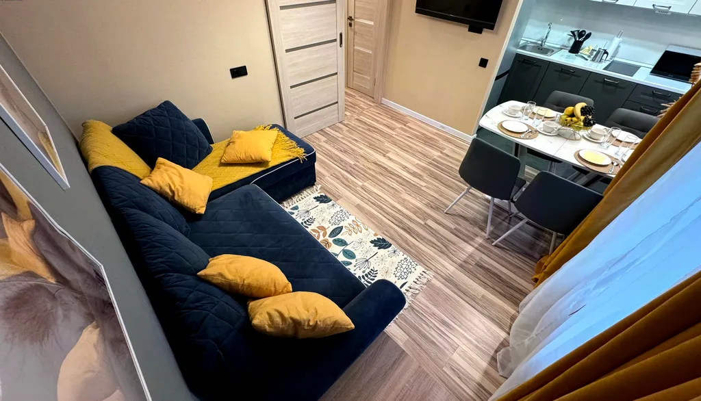 Центральная с видом на горы