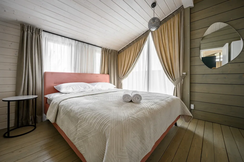 Дом фамильный с сауной и купелью