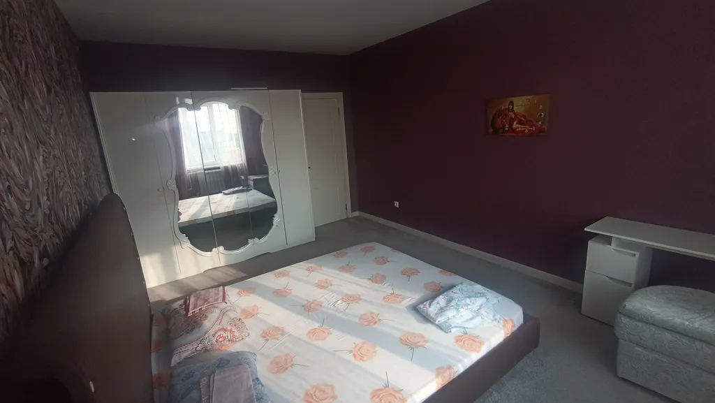 Квартира 3 комнатная в центре рядом с рекой Волга