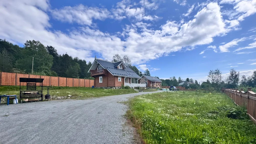 Усадьба у подножия горы Хийденвуори