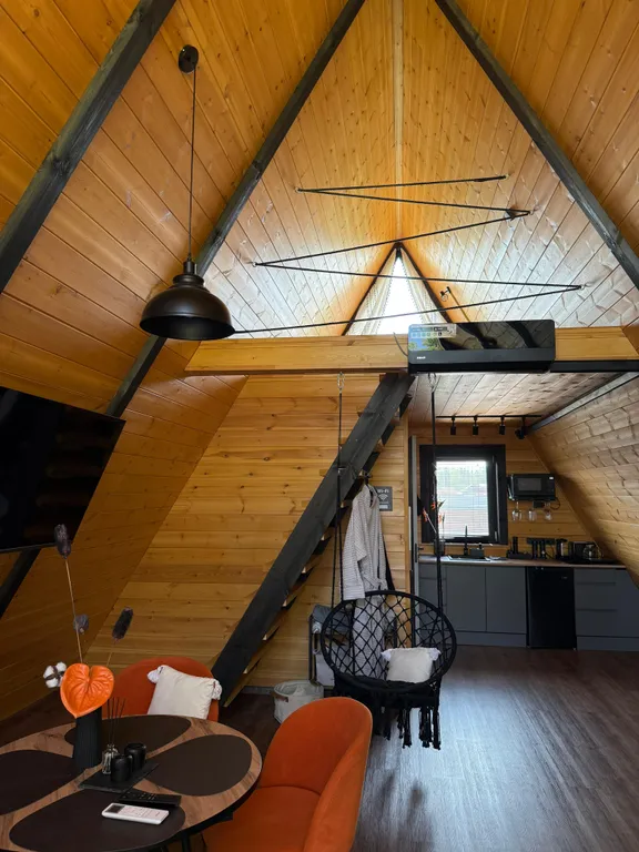 Уютный домик за городом с баней и горячим чаном