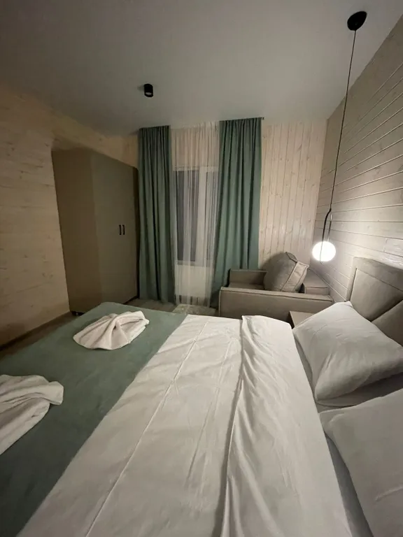 6-комнатный Дом