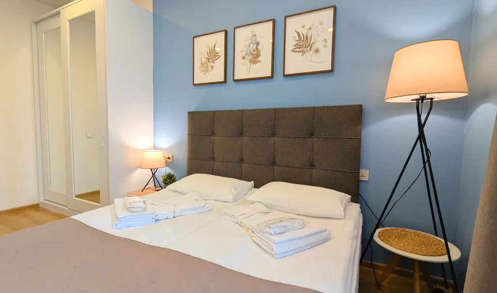 Квартира Уютная 2-я квартира рядом с НИИ Петрова — Песочный