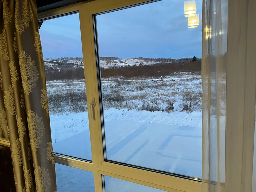 Коттедж с баней и чаном у озера