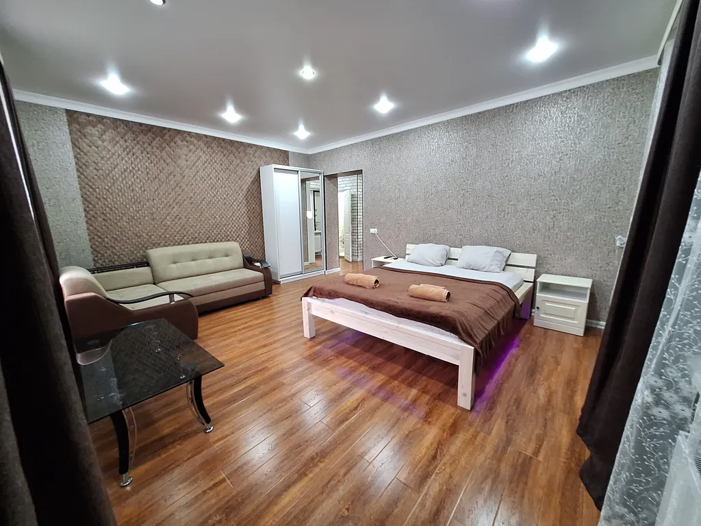 Апартаменты Brown Room