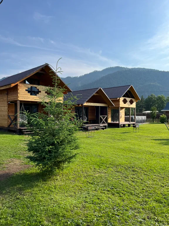 Уютный дом с видом на горы