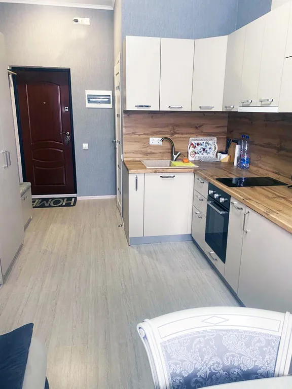 2-комнатная квартира 100 метров до моря