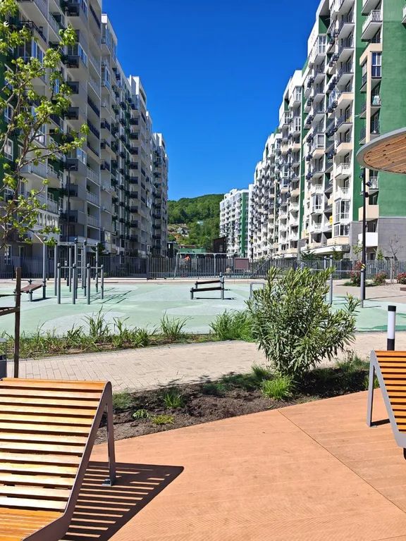 Квартира с новым ремонтом в прекрасном ЖК рядом с пляжами