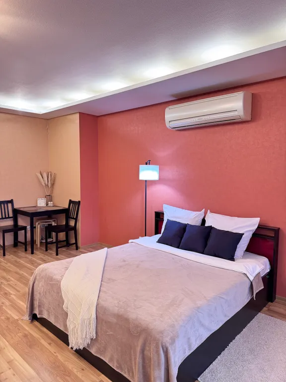 Уютная квартира у Столицы с панорамным видом на город