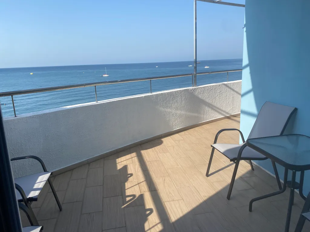 Квартира 2-комнатная квартира на 1 береговой линии — Лазаревское