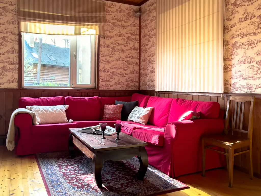 Загородный дом в соснах недалеко от Москвы