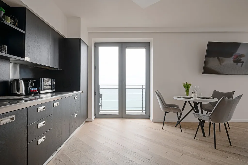 Апартаменты премиум-класса на первой линии с видом на море