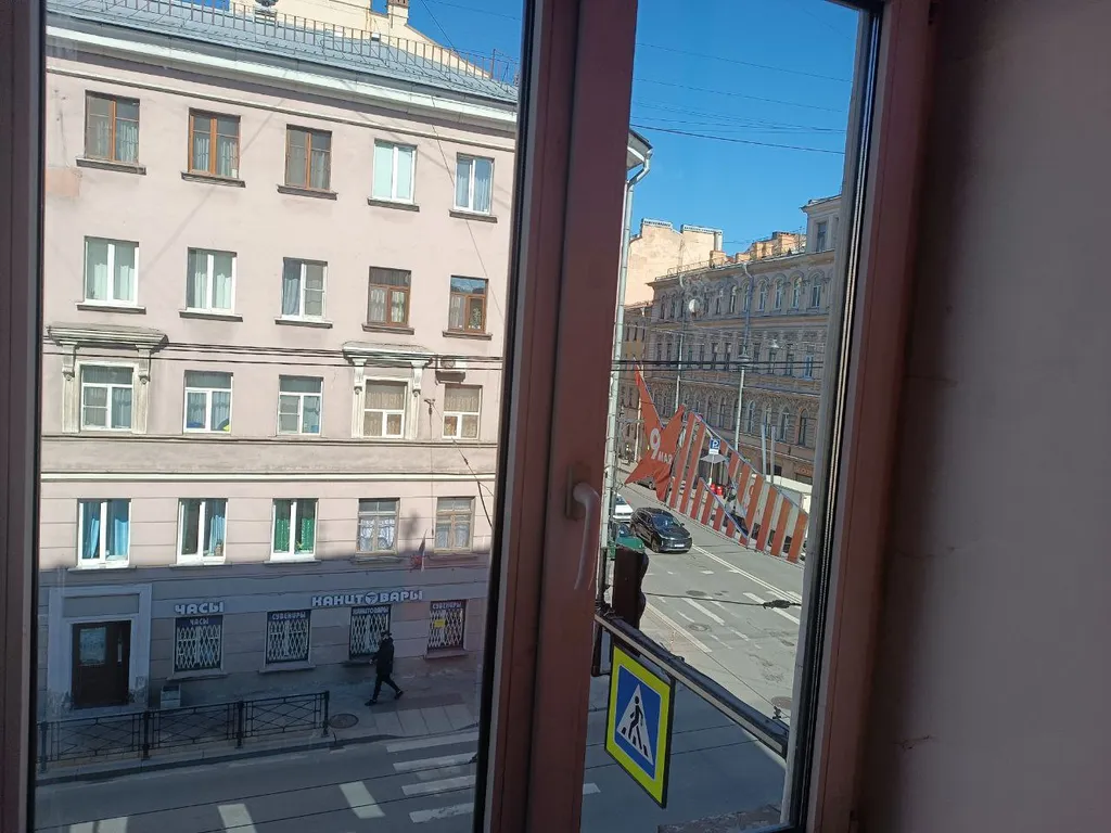 Одноместная комната с общими санузлами, с видом на город