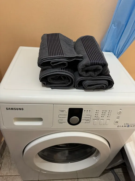 Двухкомнатная квартира в новом чистом районе с видом на парк