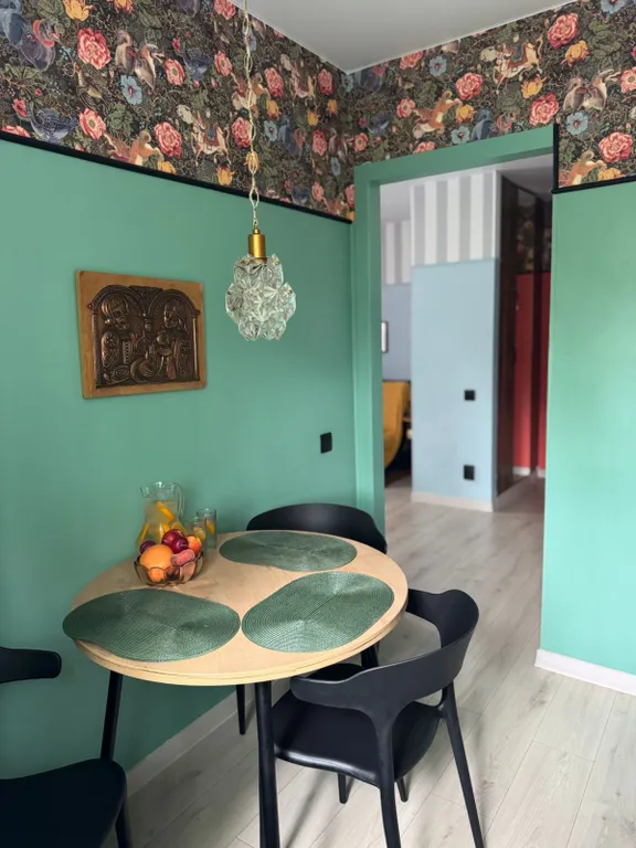 Апартаменты в дизайнерском ретро стиле