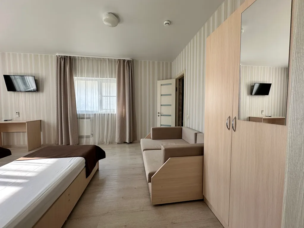 Комфортабельные номера с подогреваемым бассейном