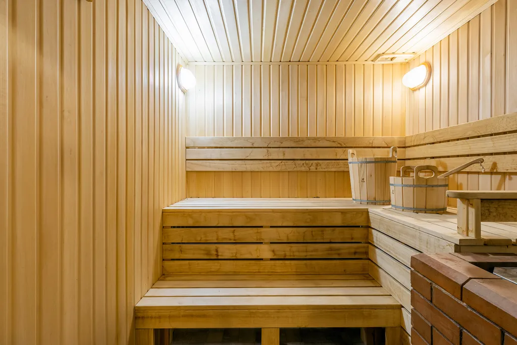 Большой коттедж на берегу Волги