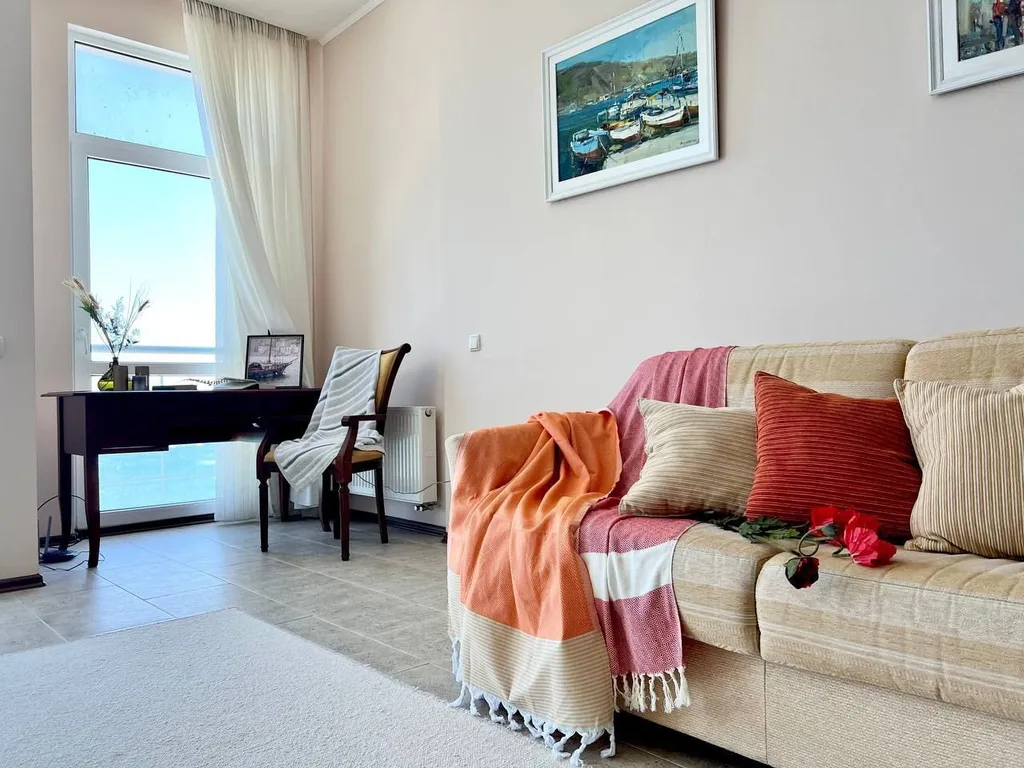 Однокомнатный апартамент на первой линии в ЖК Наутилус