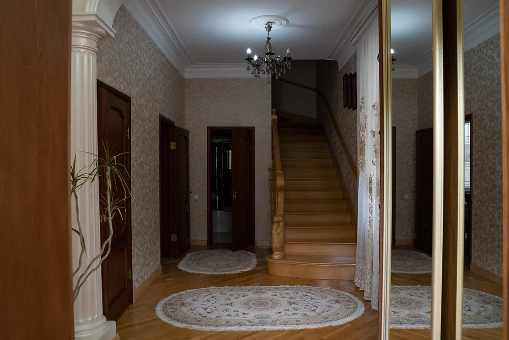 4-комнатный Дом