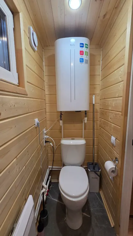 Дача/дом с сосновом лесу