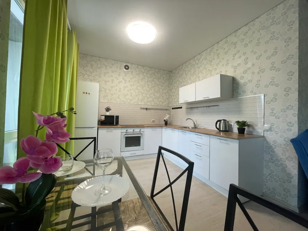 Большая трёхкомнатная квартира в центре