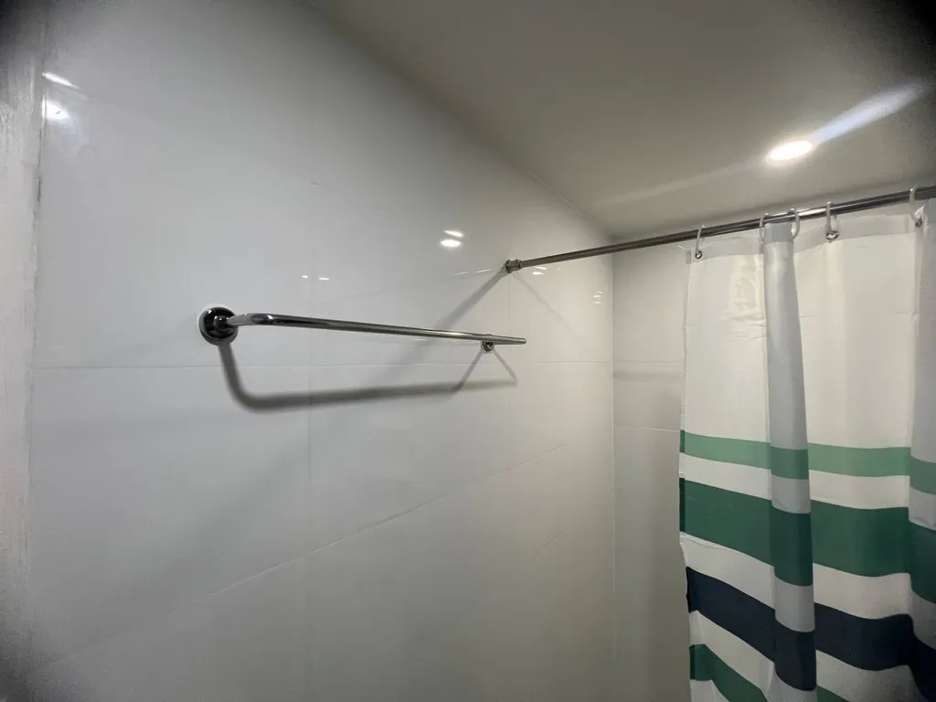 Студия после ремонта с потрясающим видом в центре Каты