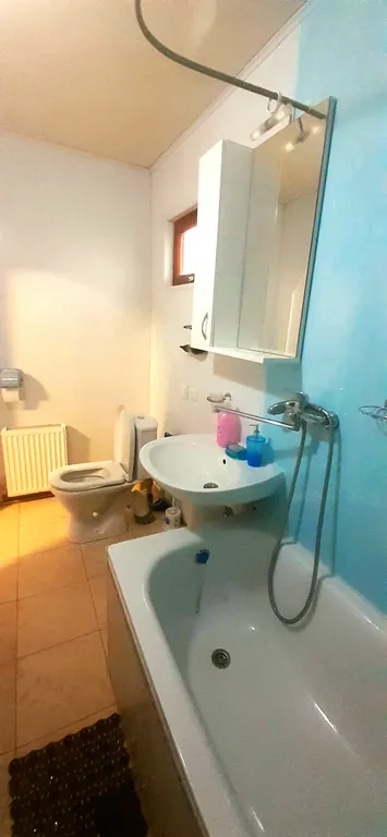 Домик в самом центре